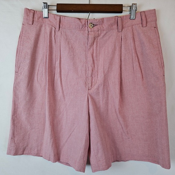 Charleston‎ Khakis Pink cotton shorts, size 36R - Picture 1 of 3